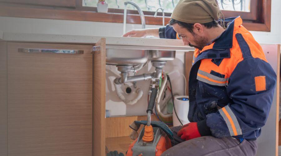 Expert burst pipe repair services in Hollywood, FL